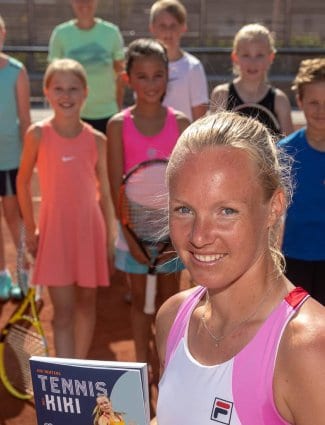 Opbrengst boek 'Tennis met Kiki' naar Jeugdfonds Sport & Cultuur